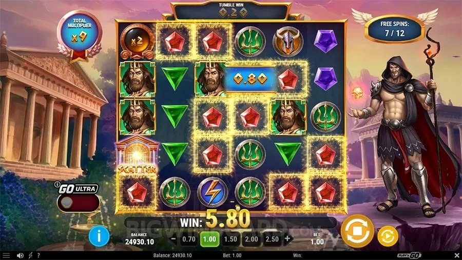 Online poker table at Epicwin with player cards and chips